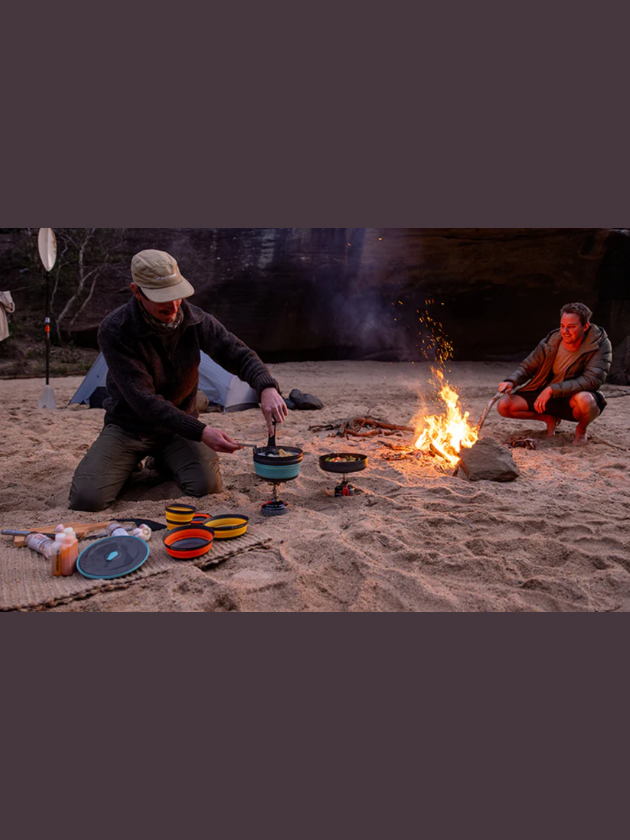 Frontier Ultralight Collapsible Dinnerware Set shop-escape-outdoors