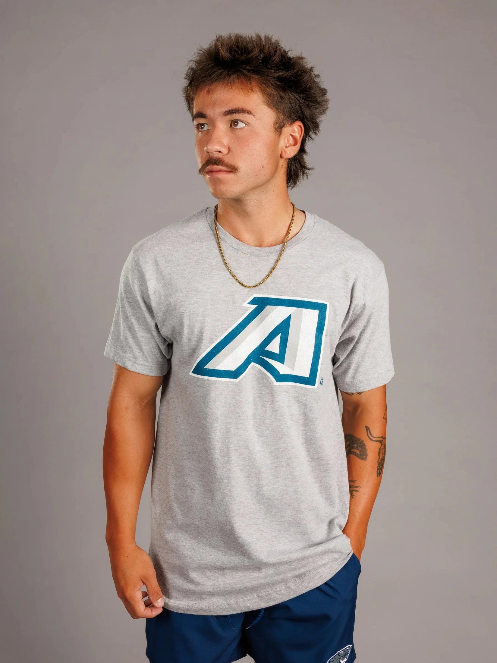 Gray AU Tee shop-escape-outdoors