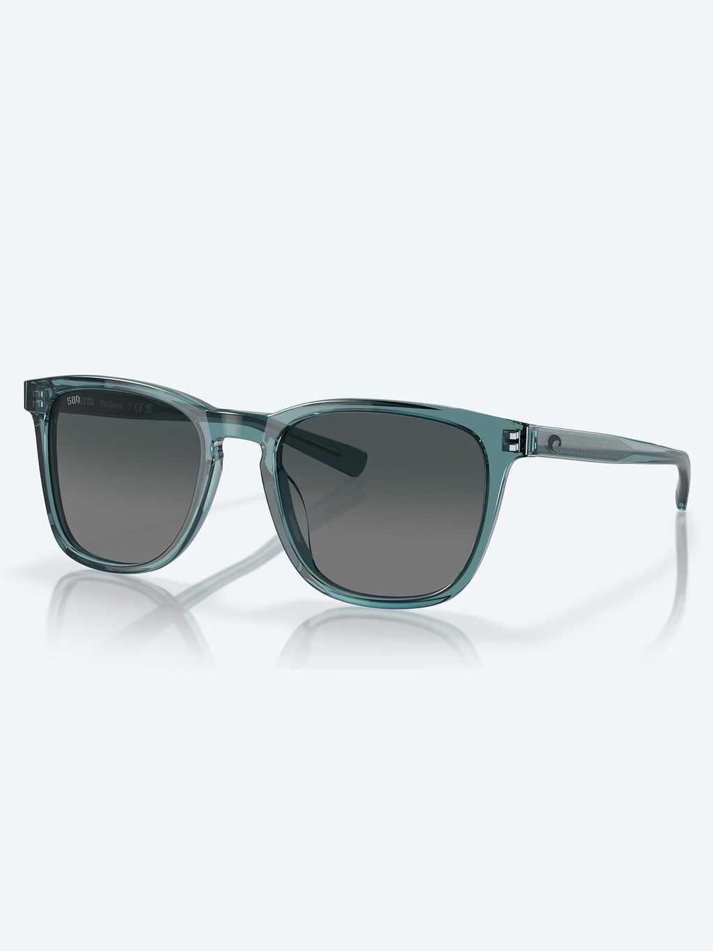 Costa Sullivan shop-escape-outdoors