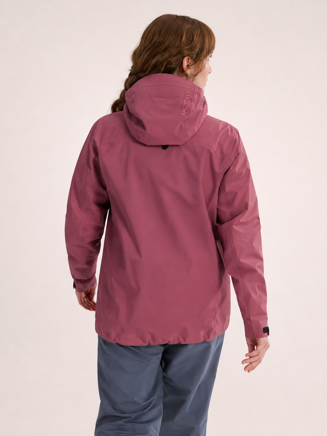 Beta Jacket Women's shop-escape-outdoors