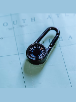 Carabiner Compass With Thermometer shop-escape-outdoors