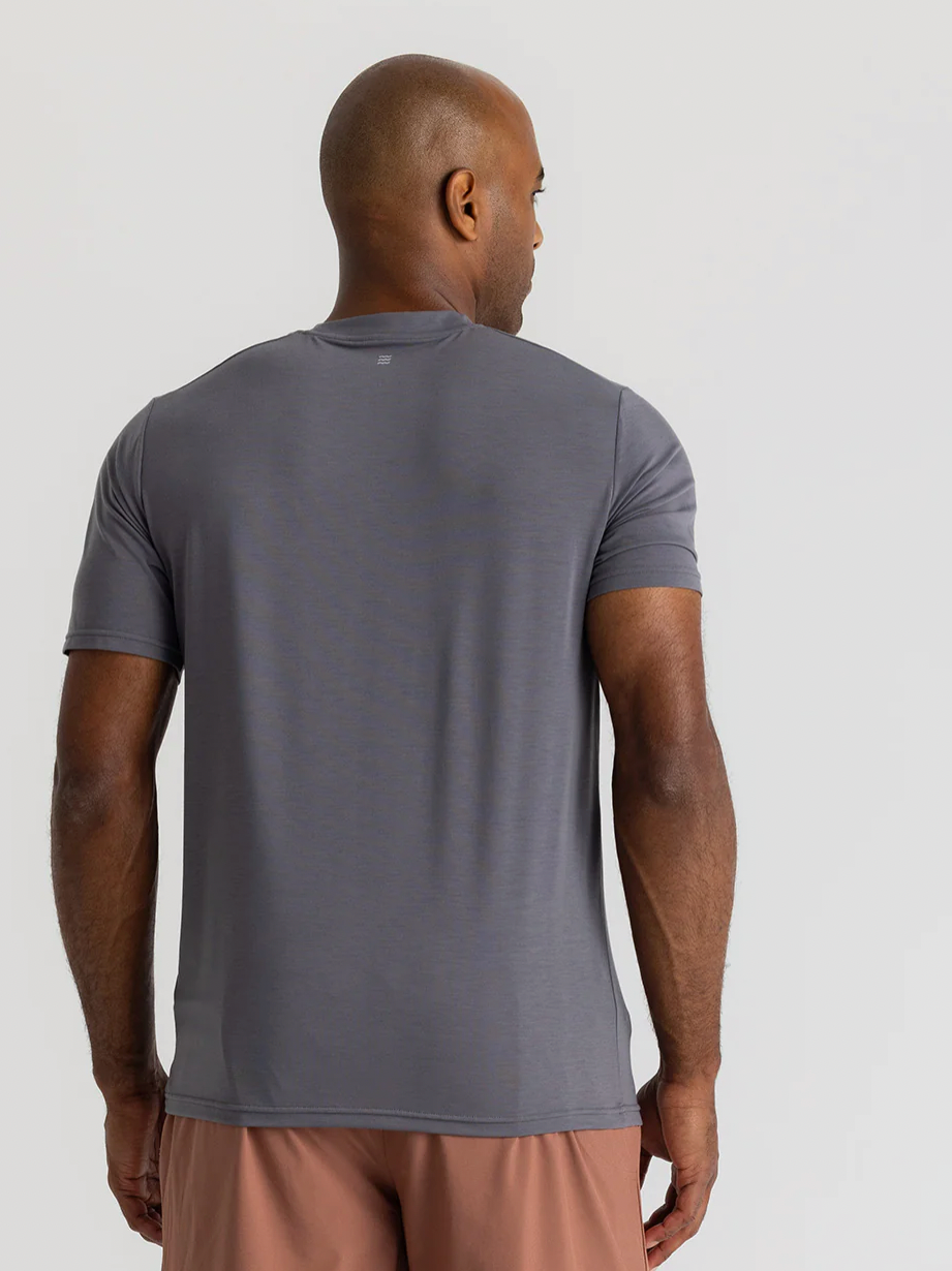 Men's Elevate Lightweight Tee shop-escape-outdoors
