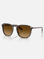 RB2203 shop-escape-outdoors