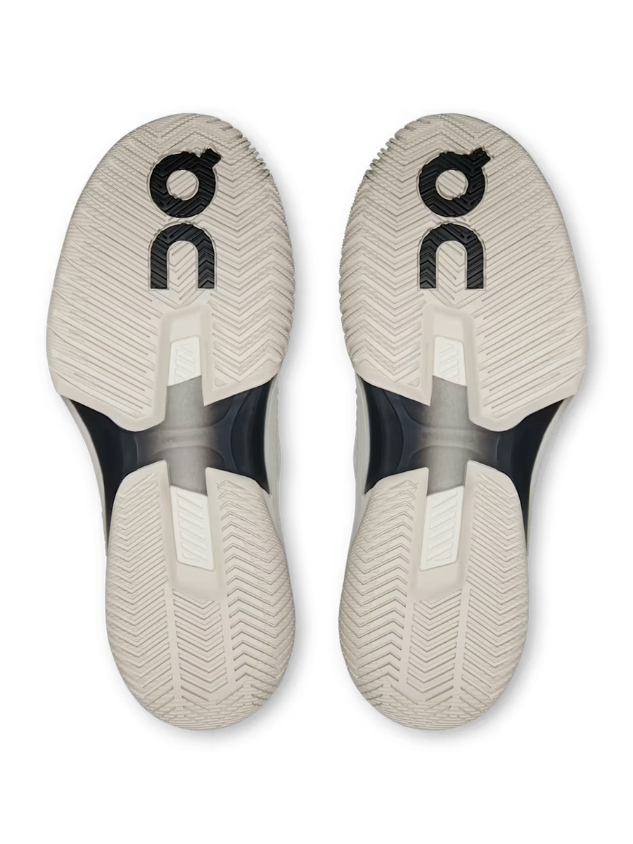 Women's The Roger Pro Fire - Shop Escape Outdoors