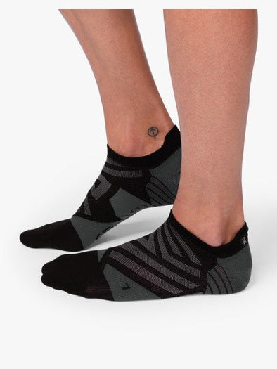 Men's On Running Low Sock shop-escape-outdoors